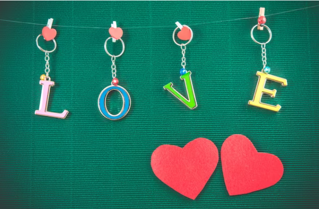 Nirmal Painted Keychains And Magnets